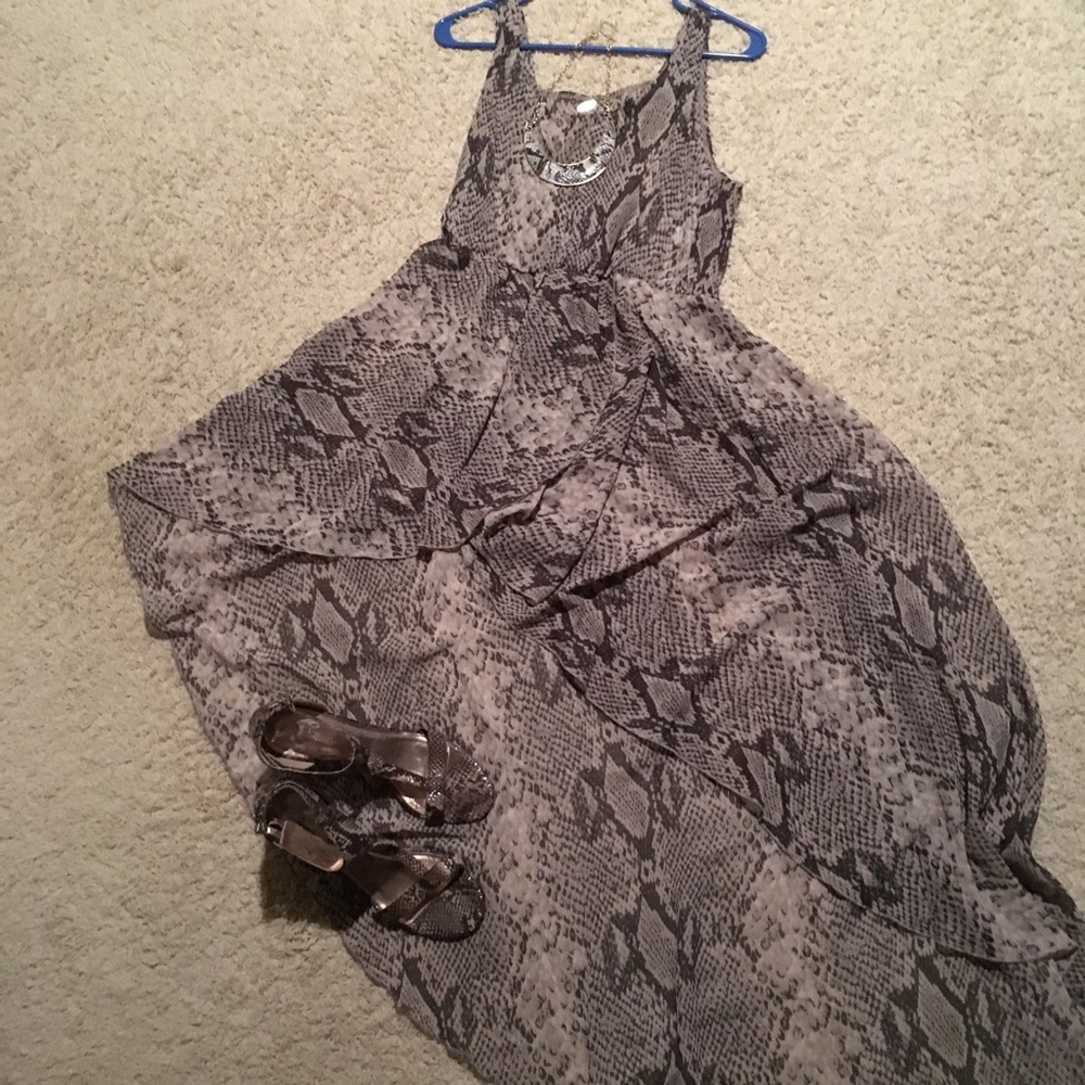 Ali & Kris Hi Lo Snake Skin Dress Sz L